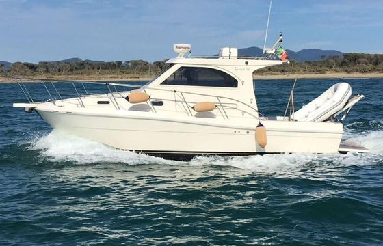 Cantieri Navali di Livorno Space 310 Day Cruiser
