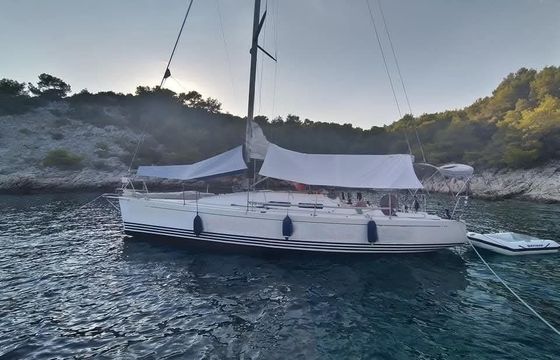 X-Yachts X-35