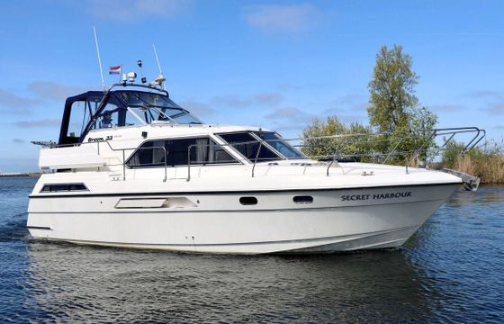 Broom 33