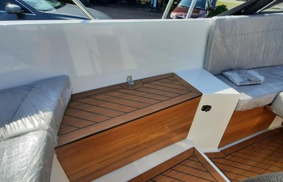 Corsiva 650 TENDER
