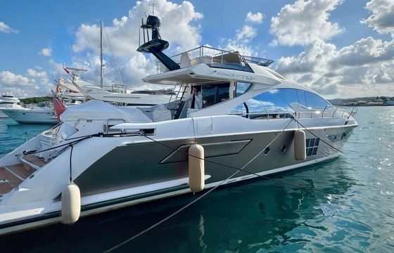 Azimut 77S