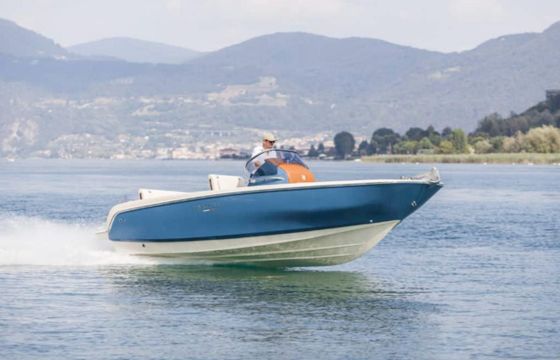 Invictus 200FX
