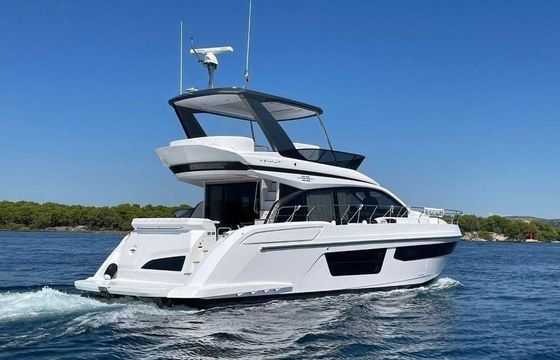Azimut 53 Fly