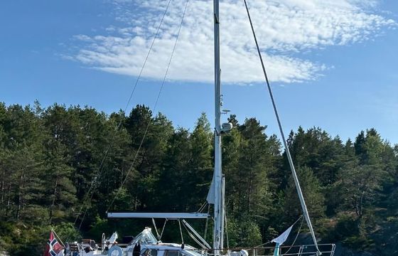 Nauticat 37