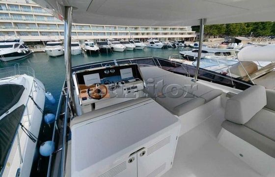Jeanneau Prestige 590