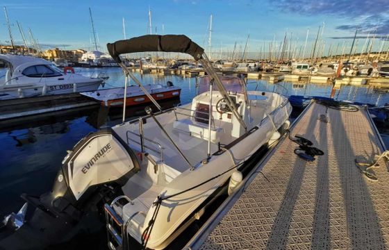 Selection Boats ASTON 23