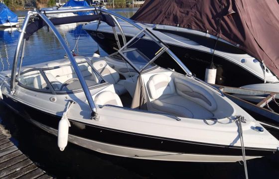 Stingray 195 Bowrider