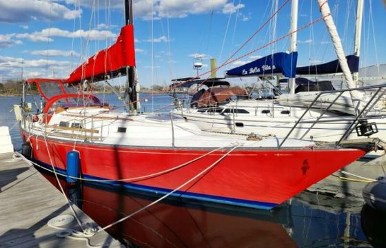 Capital Newport 41S