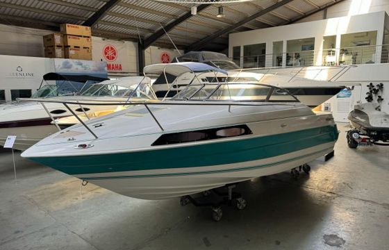 Bayliner 240 XLE Cutter