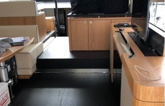 Fairline SQUADRON 48