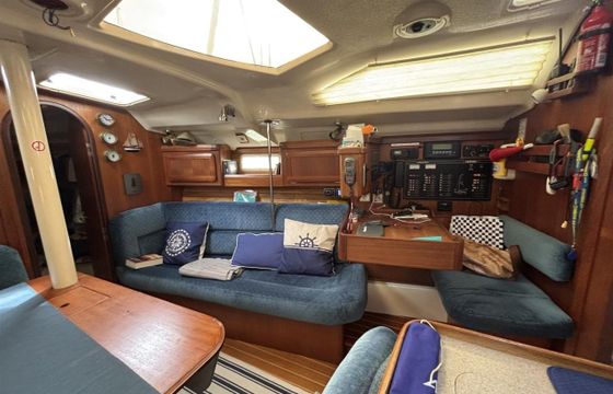 Hunter Marine 40.5