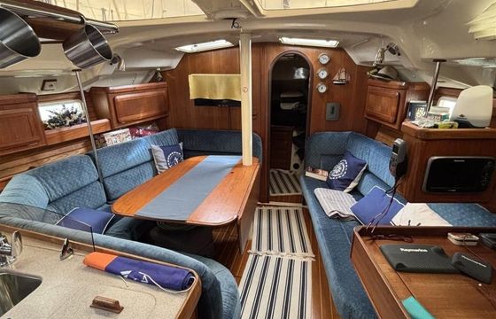 Hunter Marine 40.5
