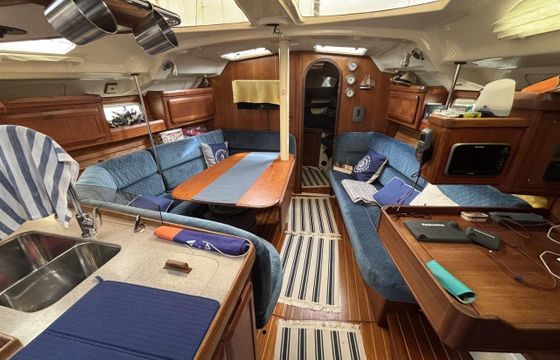 Hunter Marine 40.5