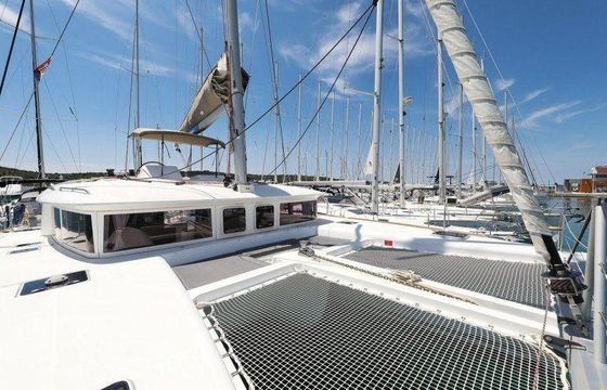 Groupe Beneteau Lagoon 450