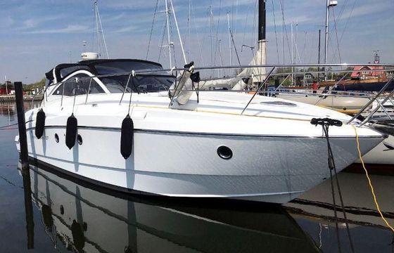 Beneteau Monte Carlo 37 Sports Cruiser