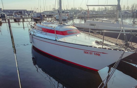 Frans Maas NL Standfast Loper 27
