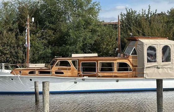 Feadship Royal van Lent & Akerboom