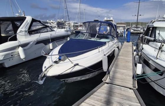 Chaparral 270 Signature