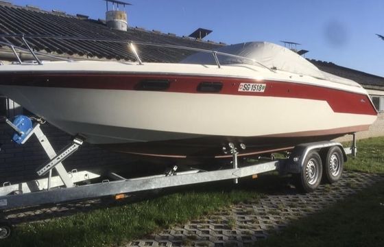 MerCruiser Lambro Astron 680