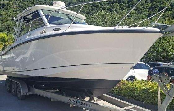 Boston Whaler Conquest 315