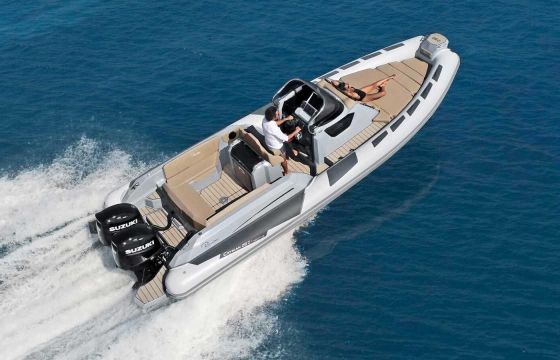 Ranieri Cayman 28.0 Executivo