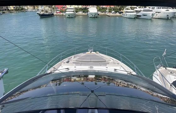 Sunseeker 65 Sport Yacht
