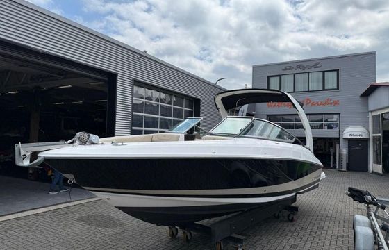 Regal 2500 Bowrider