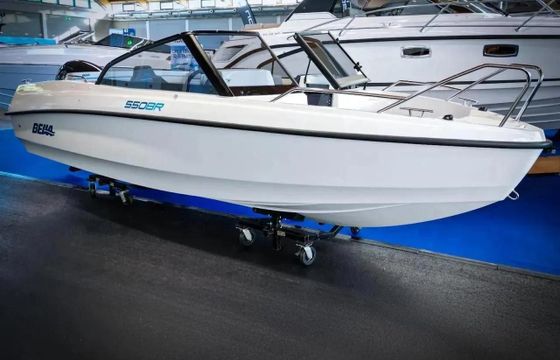 Bella 550 Bowrider