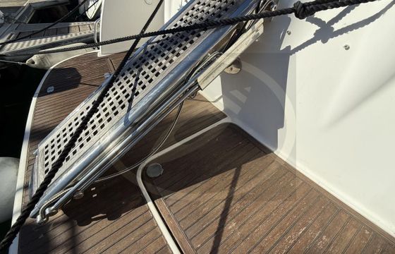 Prestige 36