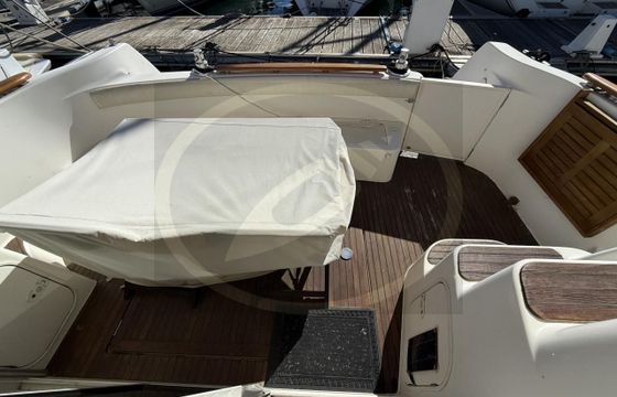 Prestige 36
