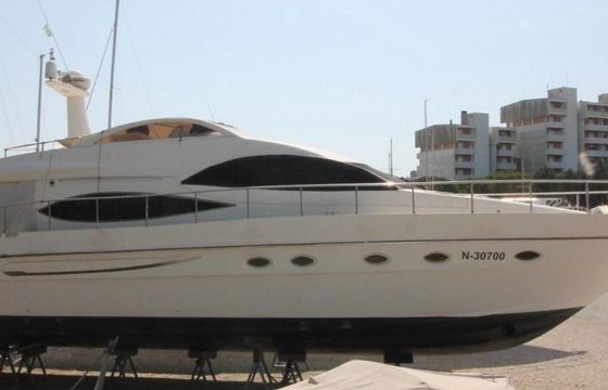 Admiral Boats 62 FLY - MODEL 2001