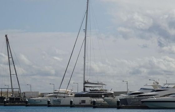 Chantier Catana Bali 5.4