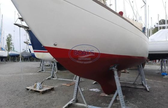 LeComte Yachts Medalist 33 Mk2