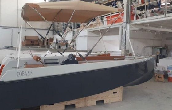Oude Rhijn Tender Coba 5.5 canal