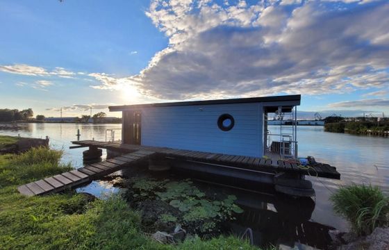 Aqua-House Hausboot Harmonia 340L
