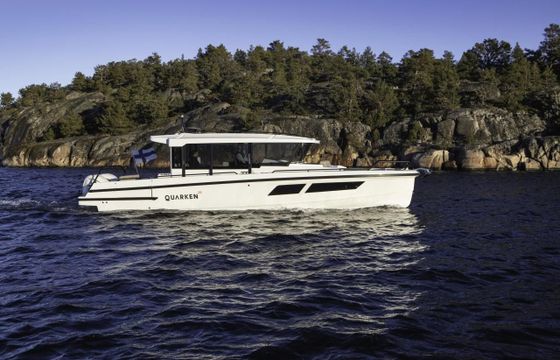 Quarken 35 Cabin