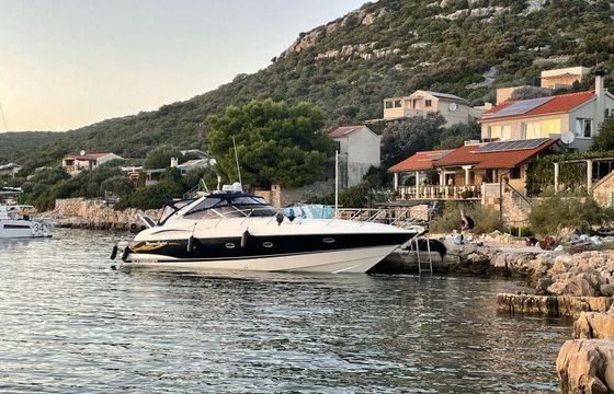 Sunseeker 44 Camargue