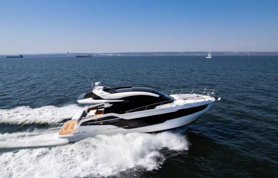 Galeon 450 HTC