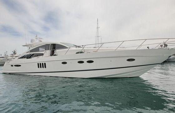 Princess Yachts International V70