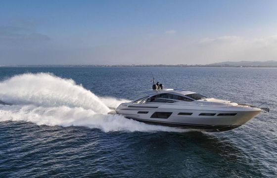 Pershing 7X
