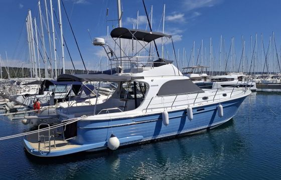 Adriana Boats Adriana 44 Fly