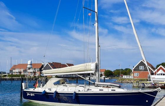 Hanse 411