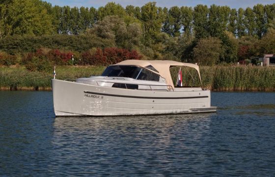 Antaris Seventy7 Cabin