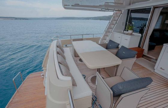 Oceanco 25M - REFIT !!