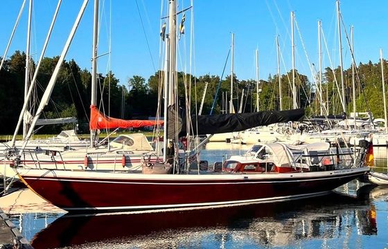 12m Mahagoni Segelyacht