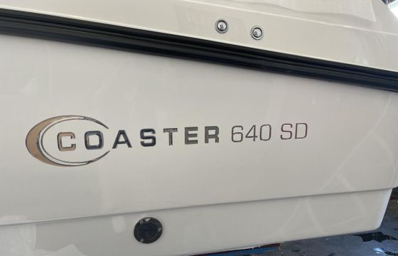 Coaster 640 Sundeck