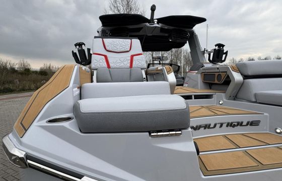Nautique PARAGON 23