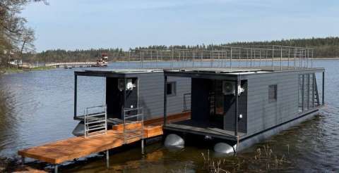Vio Design Caravan Boat