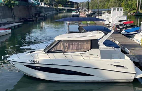Quicksilver 855 Weekend