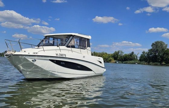 Quicksilver 855 Weekend